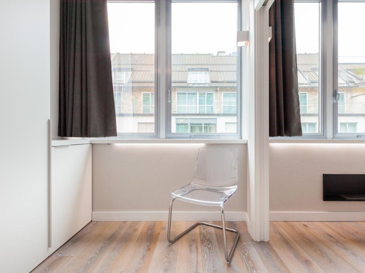 Easyhomes-City Centre Suites Мілан Екстер'єр фото