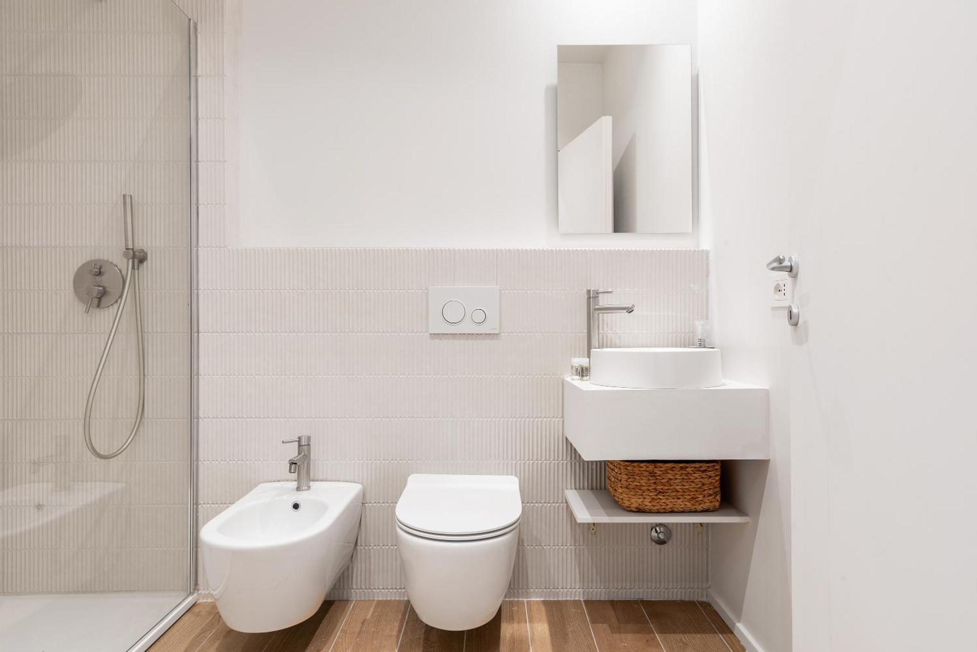 Easyhomes-City Centre Suites Мілан Екстер'єр фото